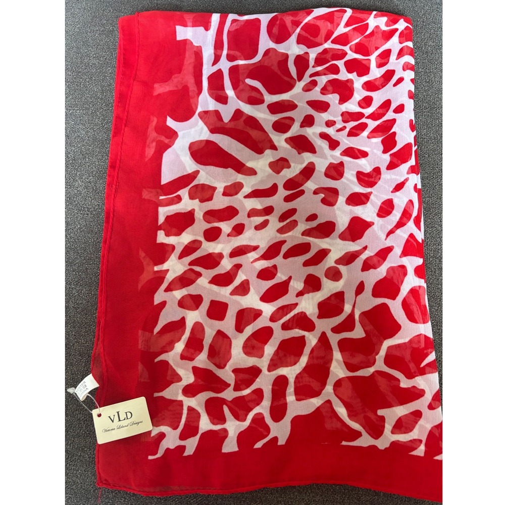 Victoria Leland Designs VLD Red White Giraffe Animal Print Sheer Scarf NWT